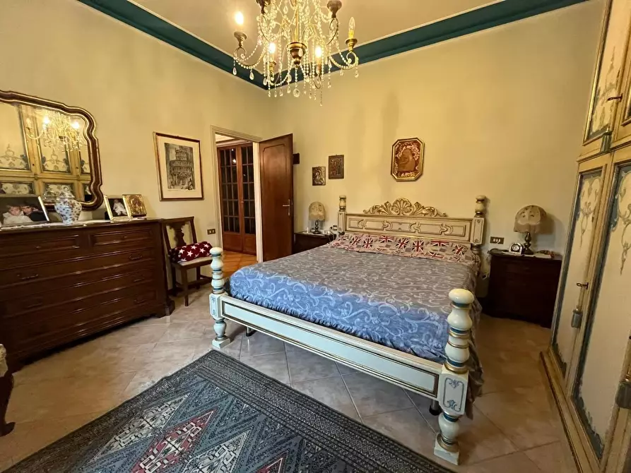 Immagine 44 di Appartamento in vendita  a Lucca