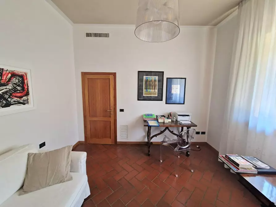 Immagine 4 di Appartamento in vendita  a Pisa
