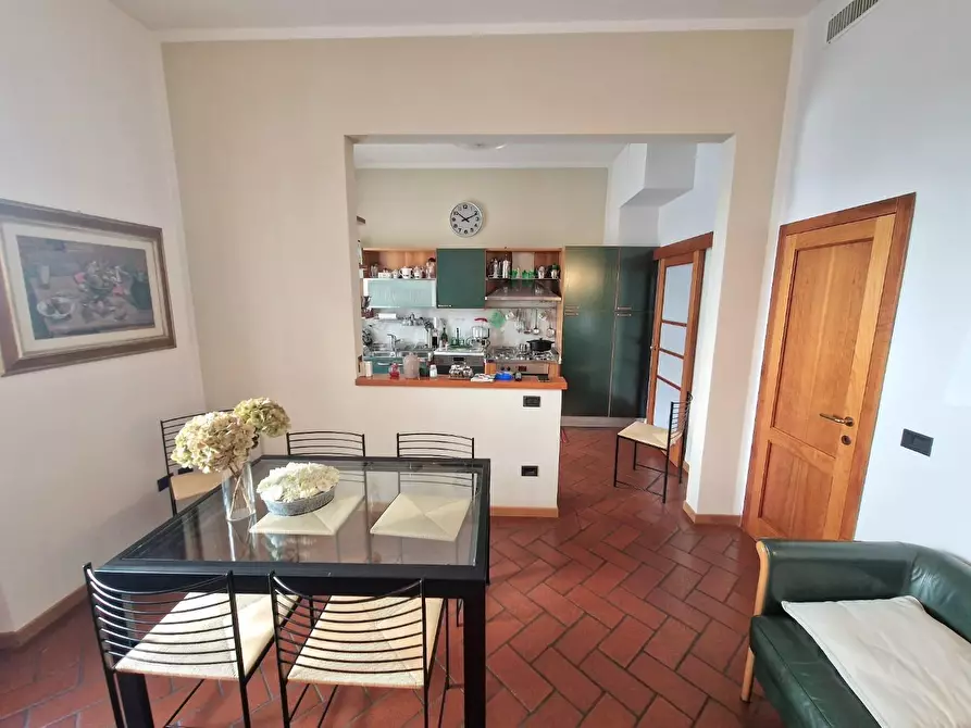 Immagine 1 di Appartamento in vendita  a Pisa