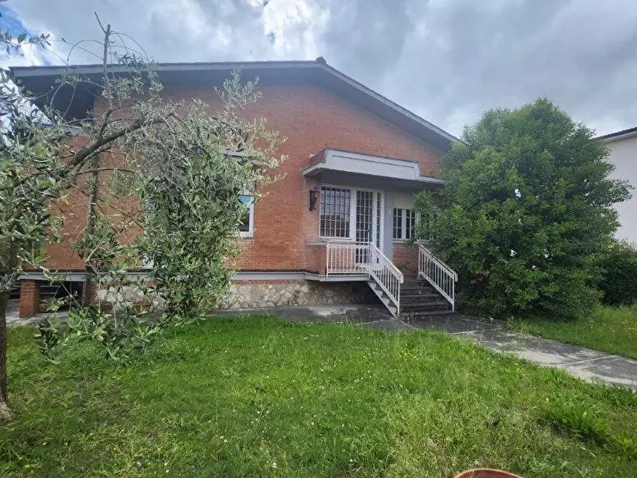 Immagine 3 di Casa indipendente in vendita  a Calcinaia