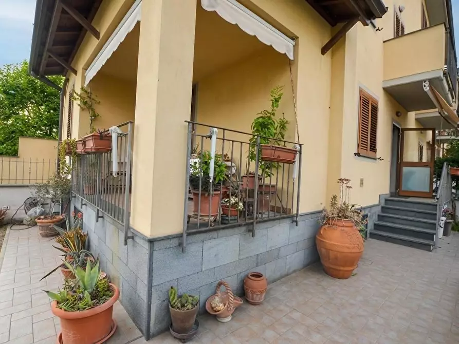 Immagine 1 di Appartamento in vendita  a Lucca