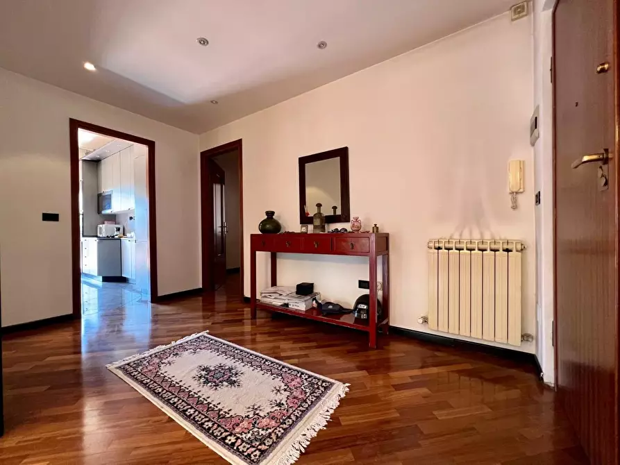 Immagine 7 di Mansarda in vendita  a Massa