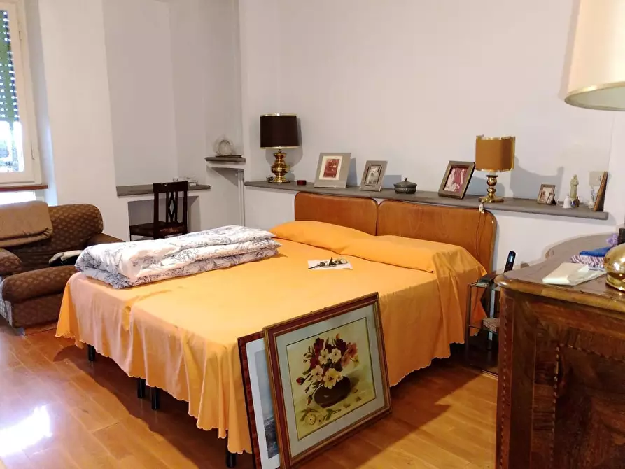 Immagine 29 di Appartamento in vendita  a Massa