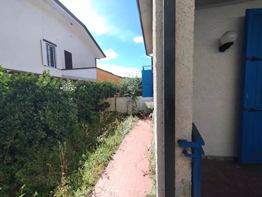 Immagine 16 di Appartamento in vendita  a Camaiore