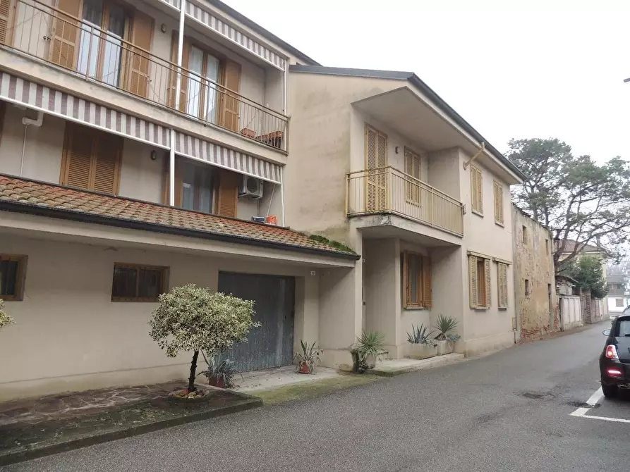Immagine 2 di Appartamento in vendita  a Cozzo