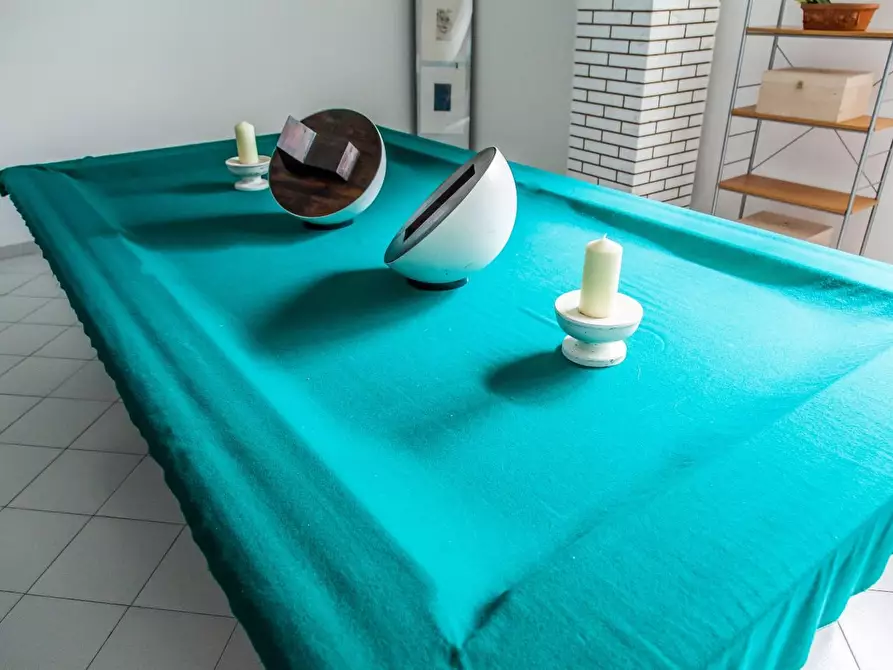 Immagine 22 di Villa in vendita  a Massa