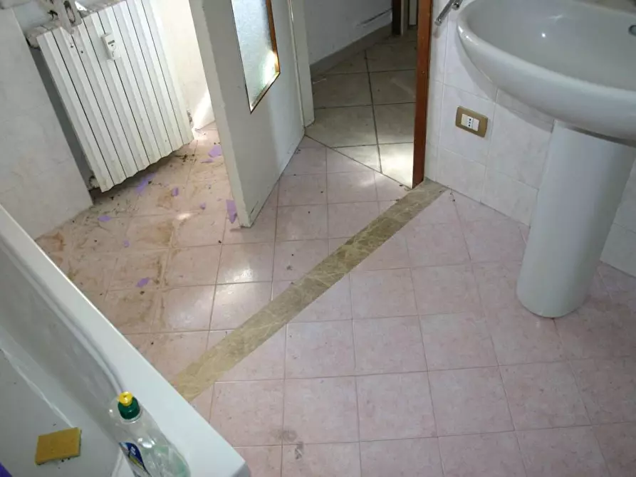 Immagine 11 di Appartamento in vendita  a Mortara