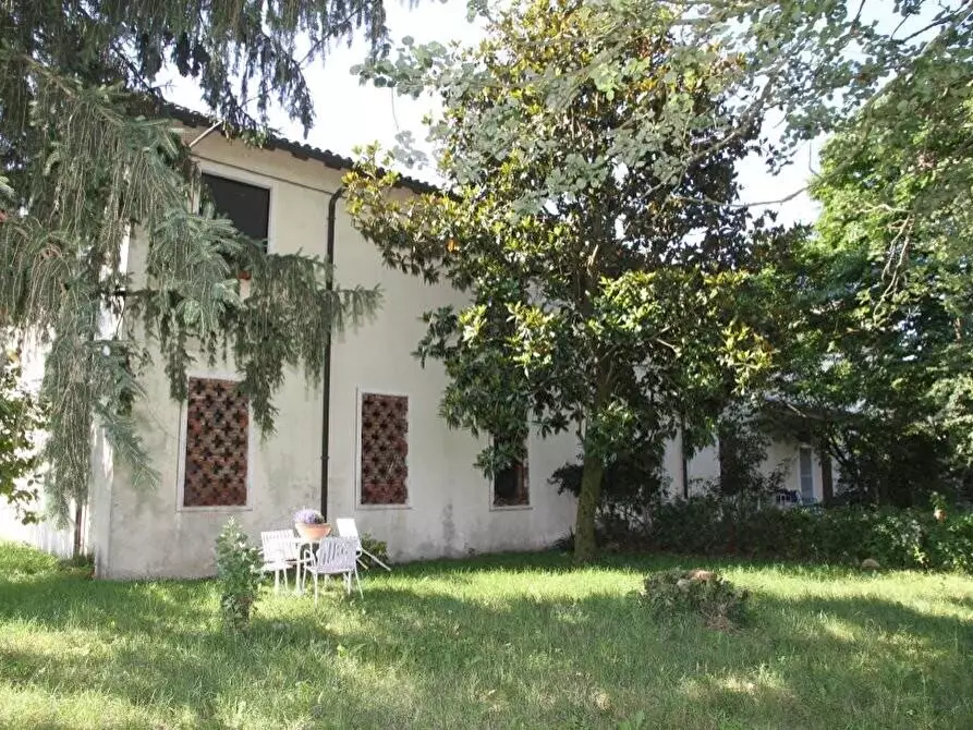 Immagine 34 di Villa in vendita  a Zerbolò
