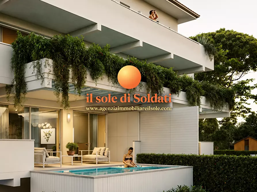 Immagine 3 di Appartamento in vendita  a Massa