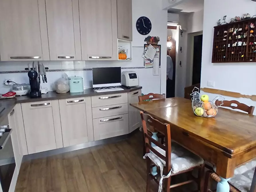 Immagine 2 di Villetta a schiera in vendita  a Campiglia Marittima