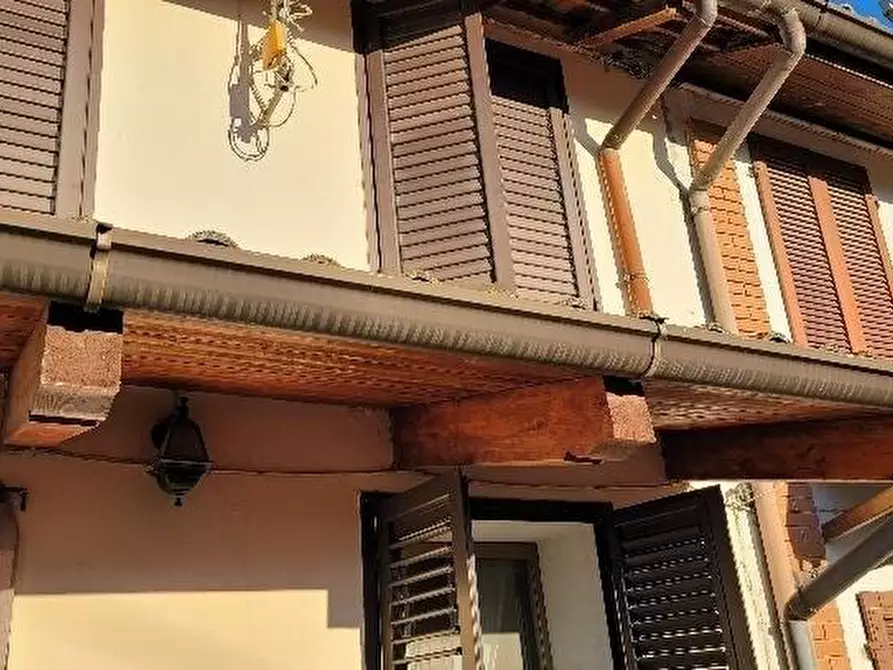 Immagine 5 di Villa in vendita  a Cergnago