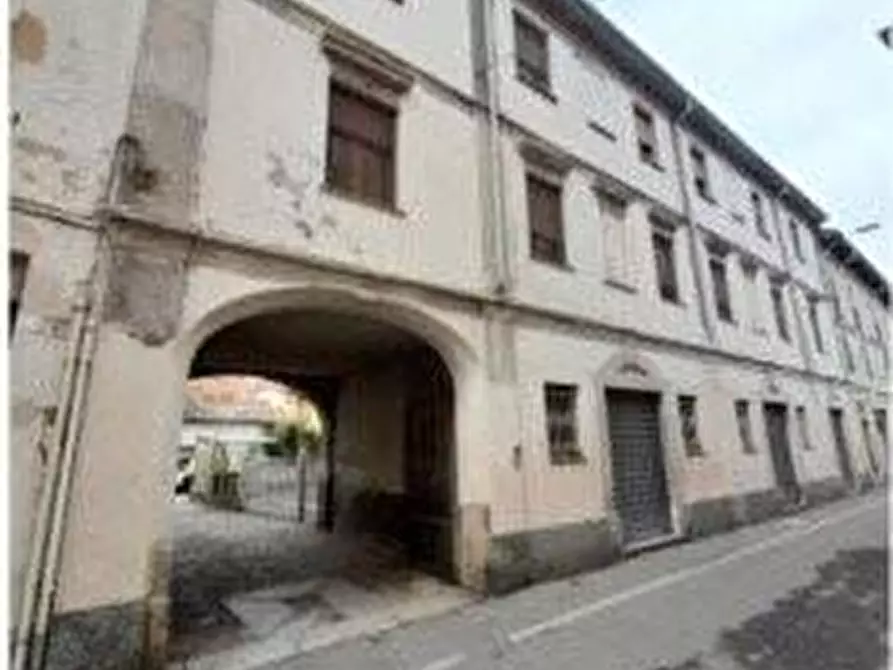 Immagine 1 di Villa in vendita  a Mede