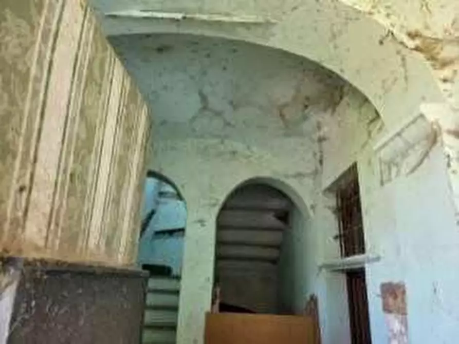 Immagine 1 di Villa in vendita  a Cozzo