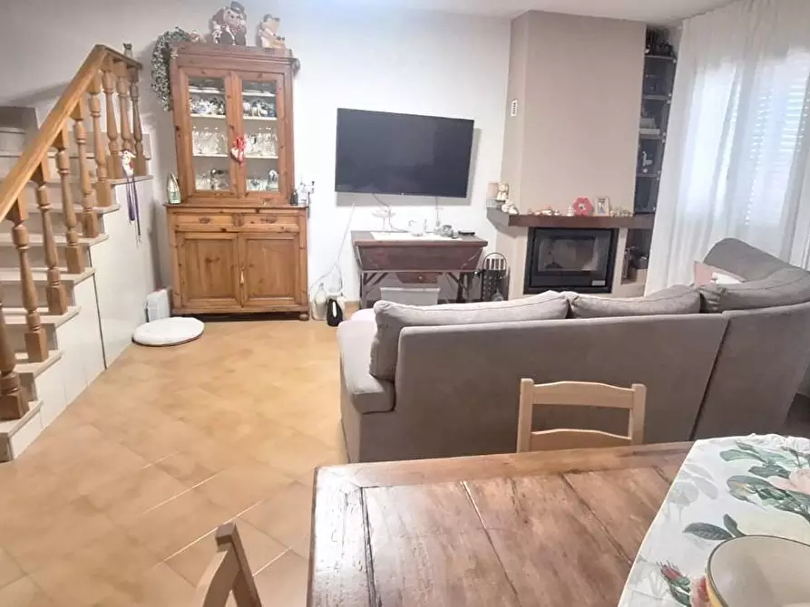 Immagine 4 di Villetta a schiera in vendita  a Ponsacco