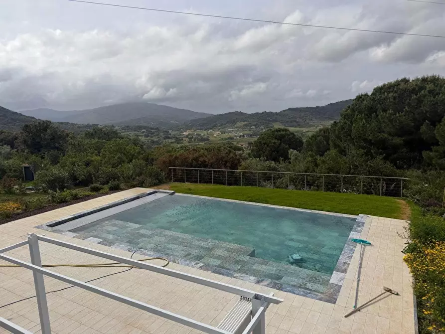 Immagine 10 di Villa in vendita  a Capoliveri