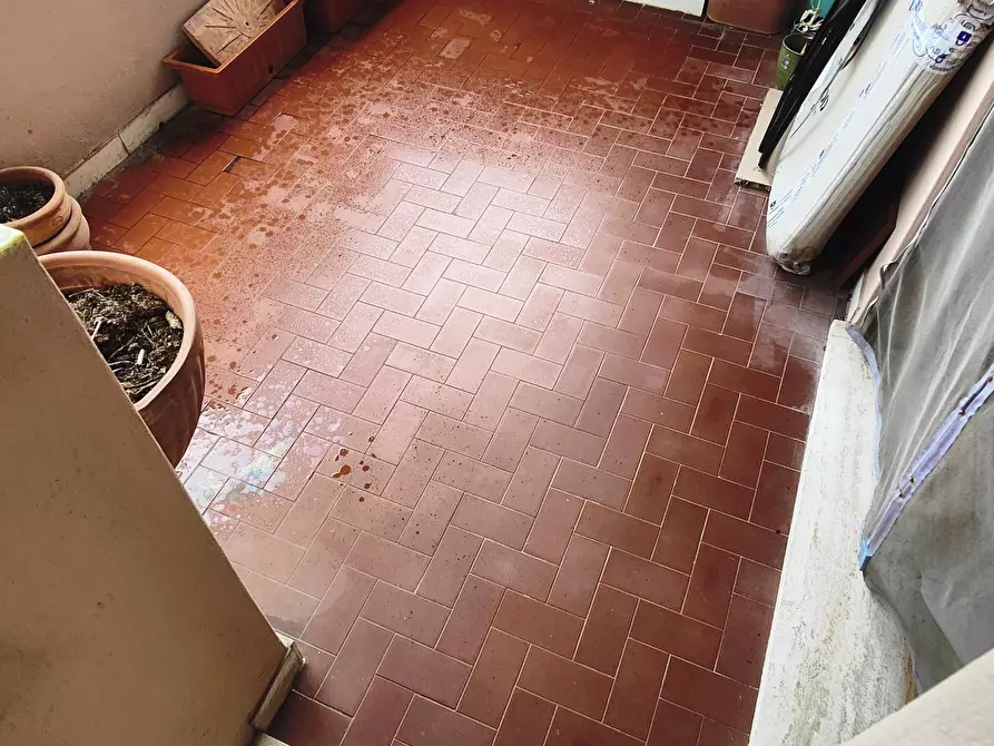 Immagine 30 di Appartamento in vendita  a Pisa