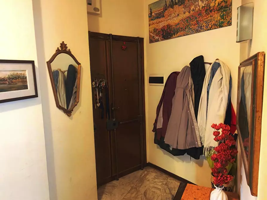 Immagine 11 di Appartamento in vendita  a Pisa