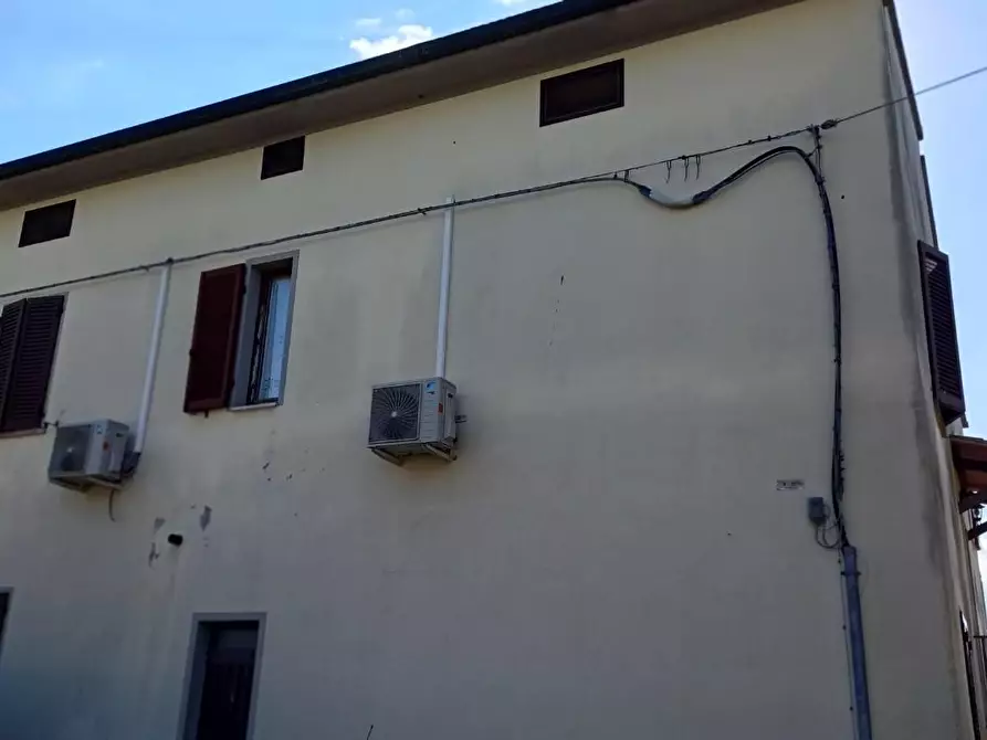 Immagine 29 di Appartamento in vendita  a Semproniano