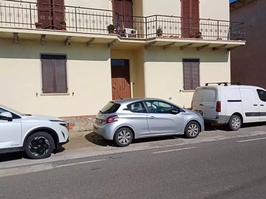 Immagine 2 di Appartamento in vendita  a Semproniano