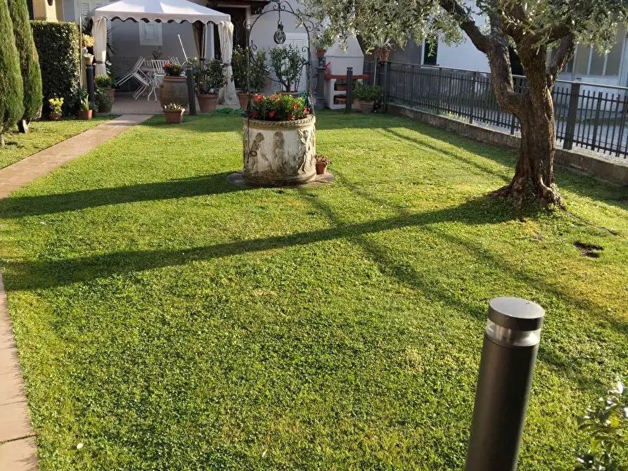 Immagine 2 di Terratetto in vendita  a Capannori