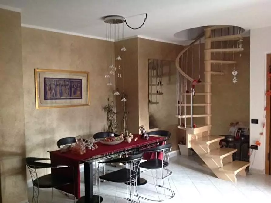 Immagine 1 di Appartamento in vendita  a Cascina