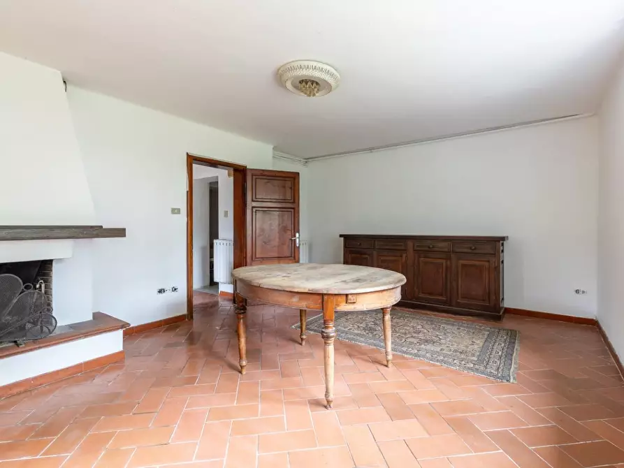 Immagine 21 di Villa in vendita  a Lucca