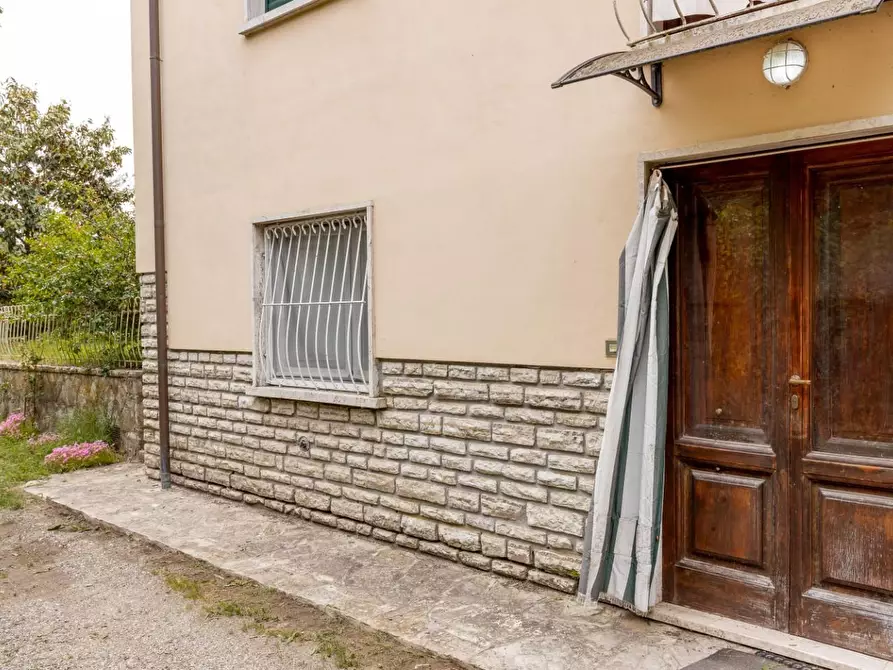 Immagine 32 di Villa in vendita  a Lucca