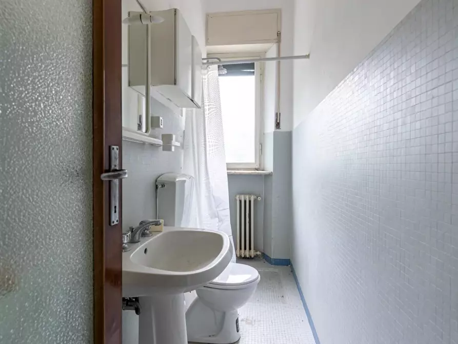 Immagine 25 di Villa in vendita  a Lucca