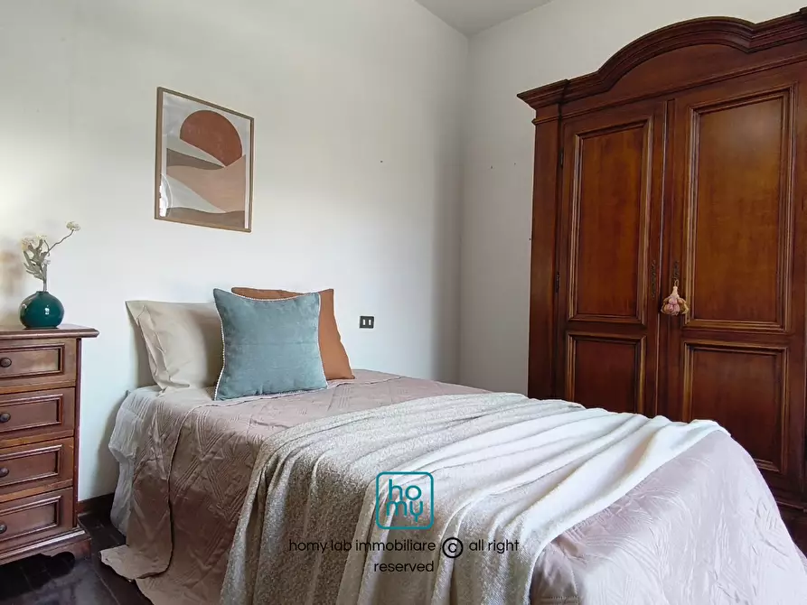 Immagine 17 di Appartamento in vendita  a Carrara