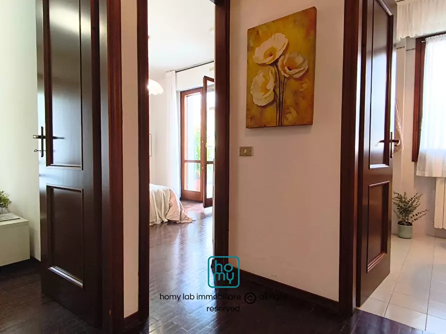 Immagine 16 di Appartamento in vendita  a Carrara