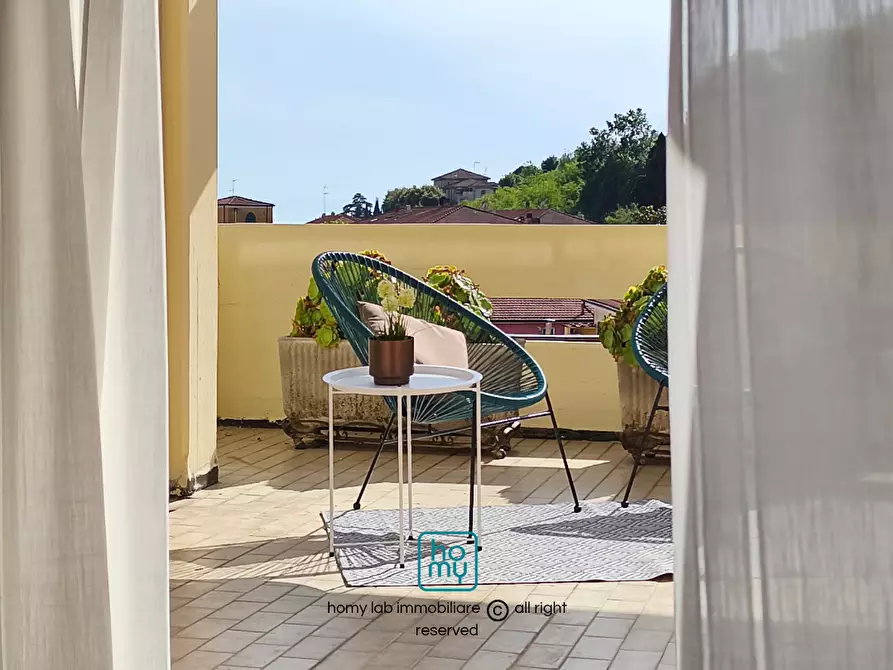 Immagine 55 di Appartamento in vendita  a Carrara