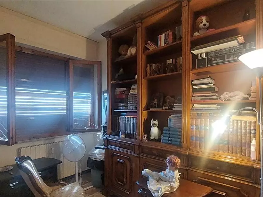 Immagine 5 di Appartamento in vendita  a Pisa