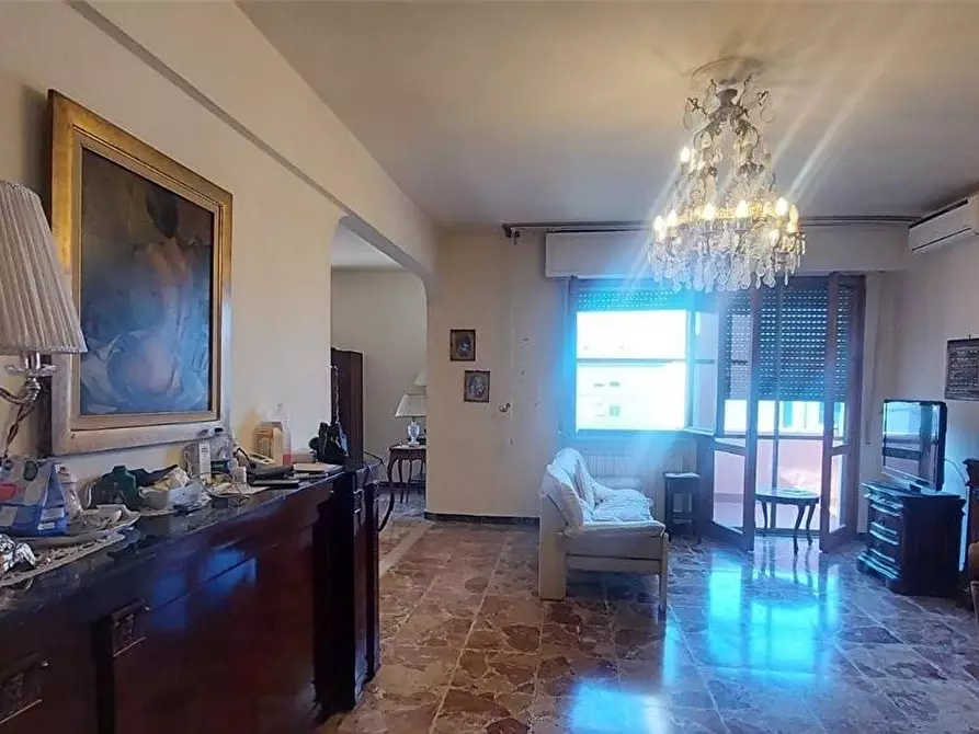 Immagine 1 di Appartamento in vendita  a Pisa