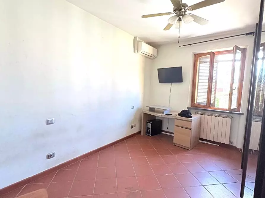 Immagine 16 di Terratetto in vendita  a Lucca
