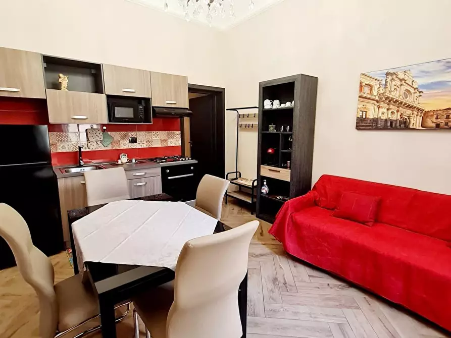 Immagine 2 di Appartamento in vendita  a Lecce