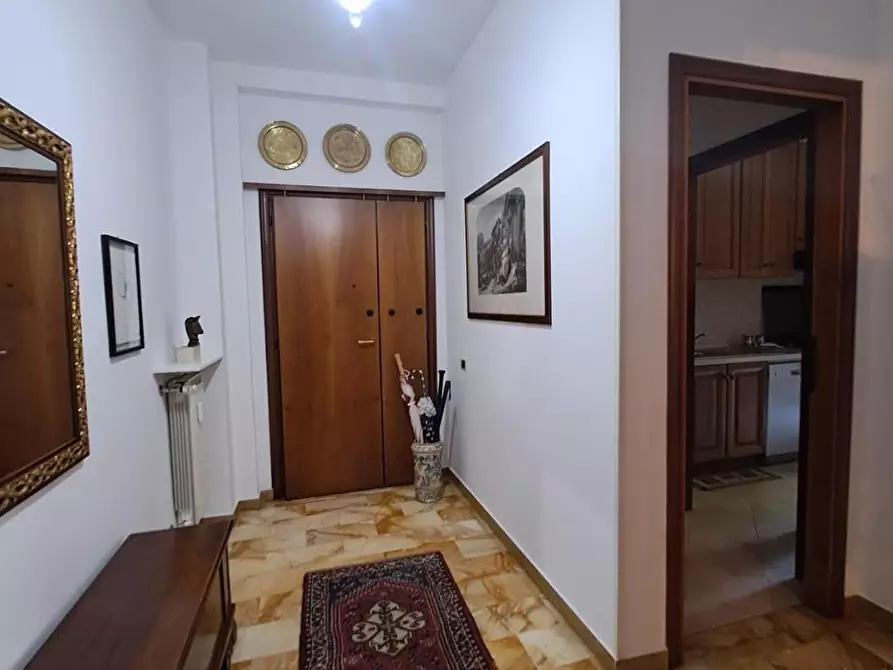 Immagine 26 di Appartamento in vendita  a Livorno