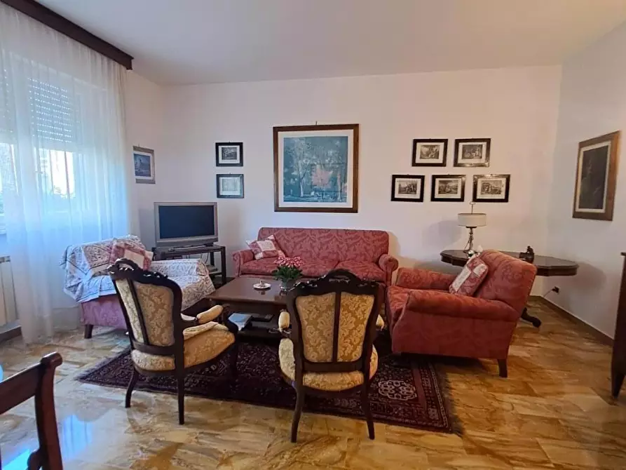 Immagine 23 di Appartamento in vendita  a Livorno