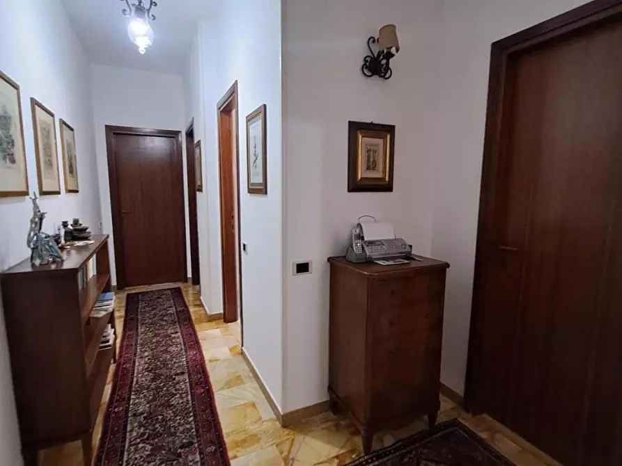 Immagine 27 di Appartamento in vendita  a Livorno