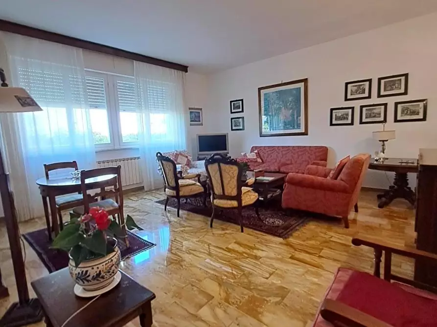 Immagine 25 di Appartamento in vendita  a Livorno