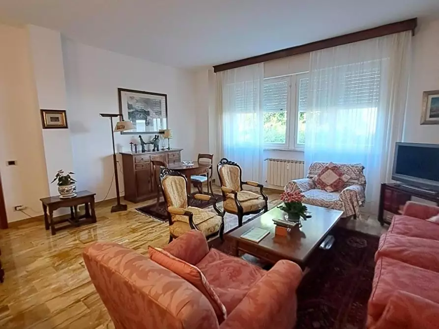 Immagine 19 di Appartamento in vendita  a Livorno