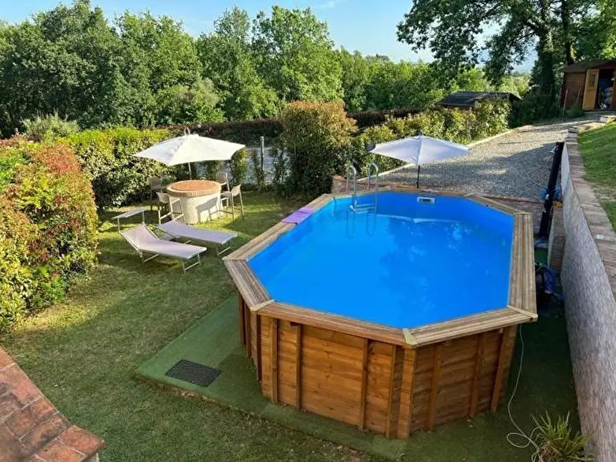Immagine 1 di Rustico / casale in vendita  a Capannori