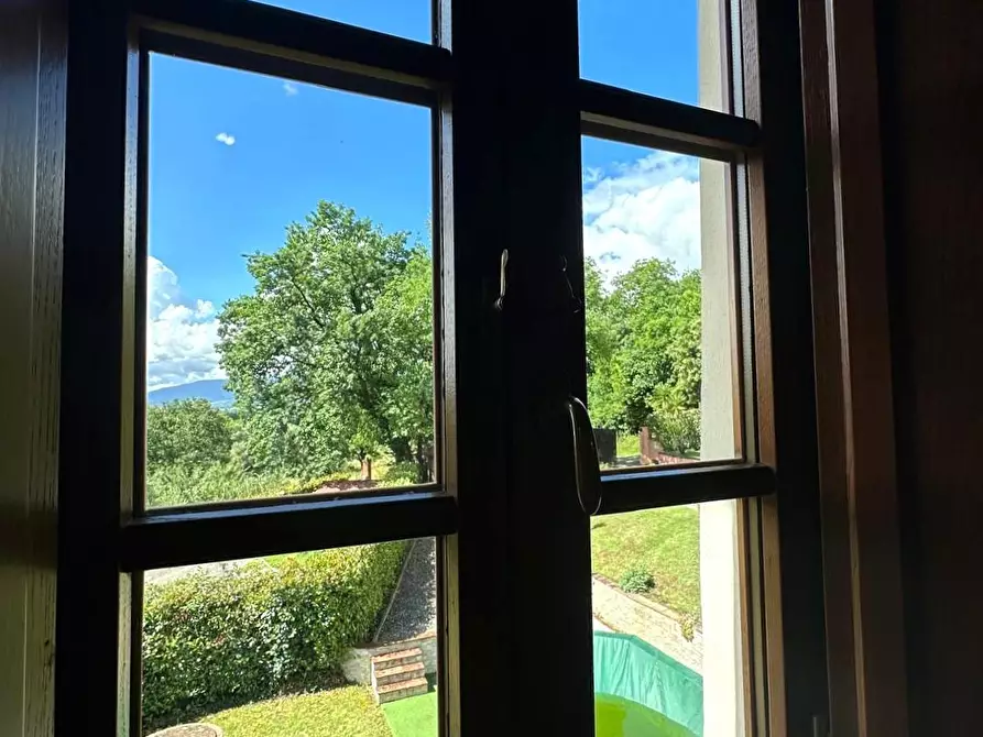 Immagine 52 di Rustico / casale in vendita  a Capannori