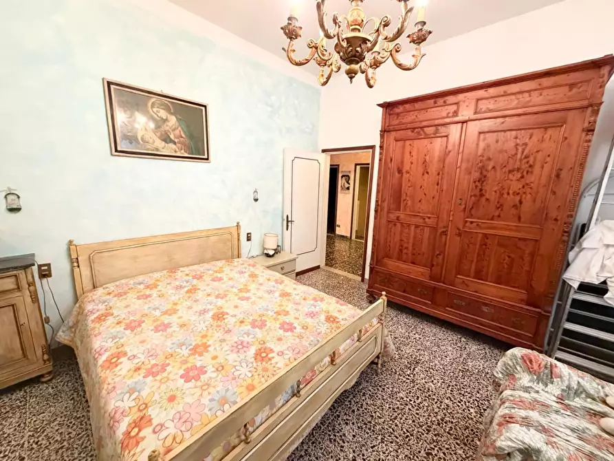 Immagine 26 di Villa in vendita  a Montelupo Fiorentino