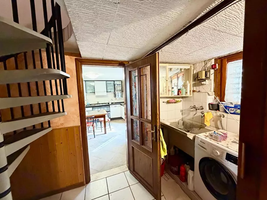 Immagine 28 di Villa in vendita  a Montelupo Fiorentino
