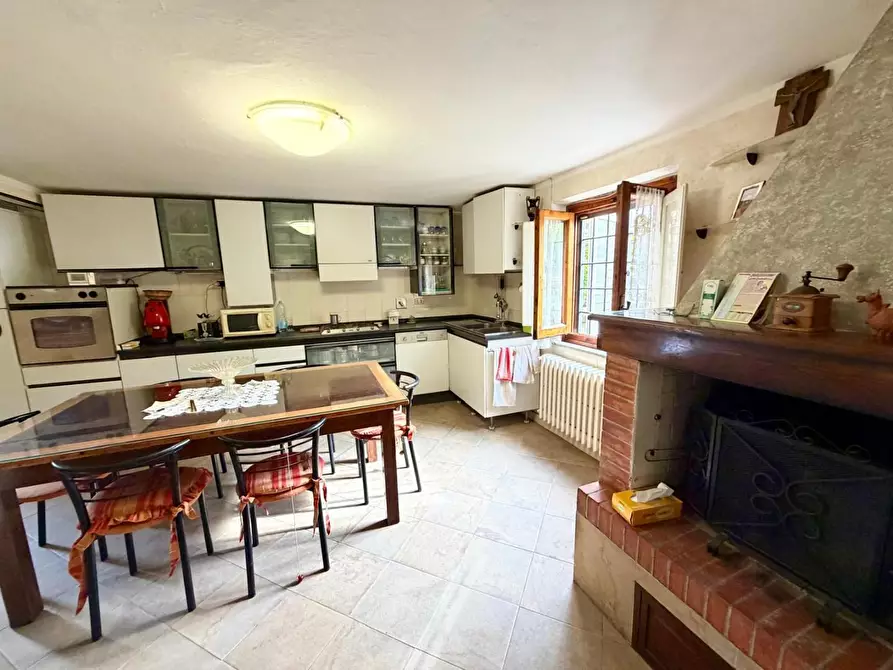 Immagine 32 di Villa in vendita  a Montelupo Fiorentino