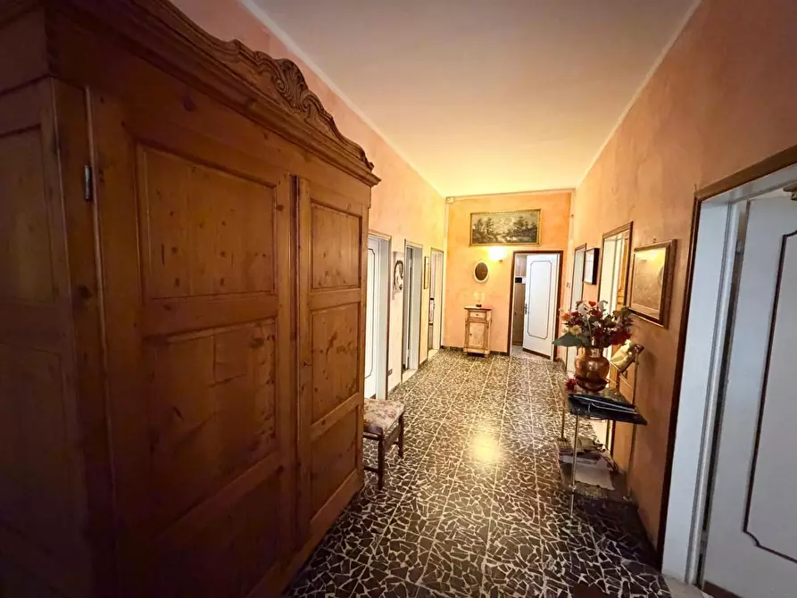 Immagine 6 di Villa in vendita  a Montelupo Fiorentino
