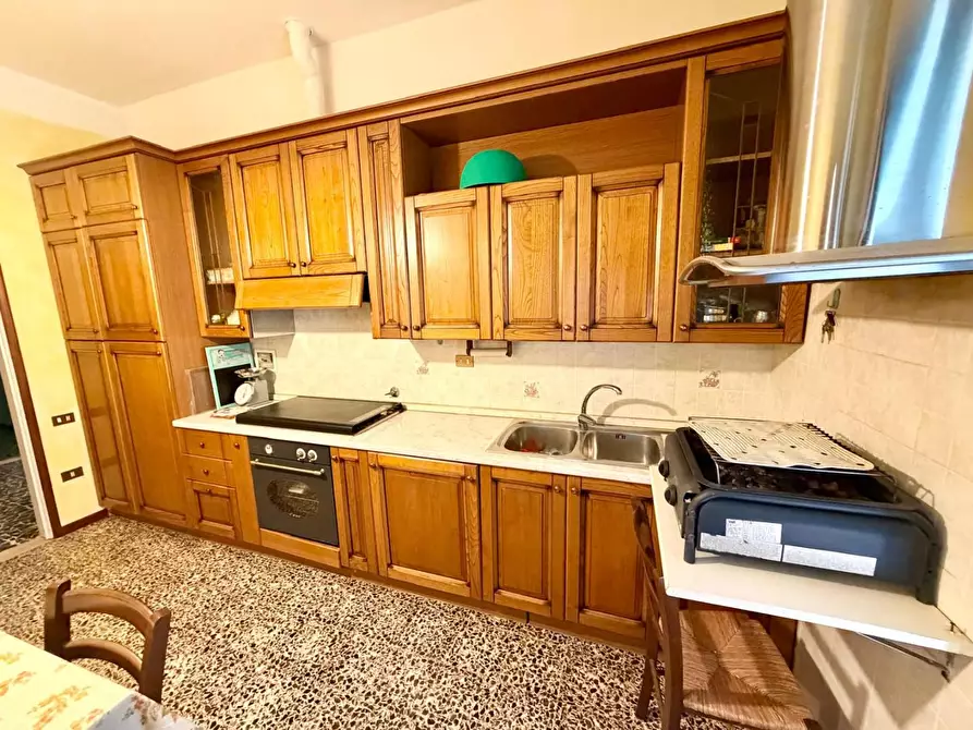 Immagine 14 di Villa in vendita  a Montelupo Fiorentino