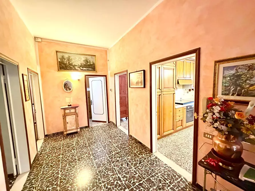 Immagine 11 di Villa in vendita  a Montelupo Fiorentino