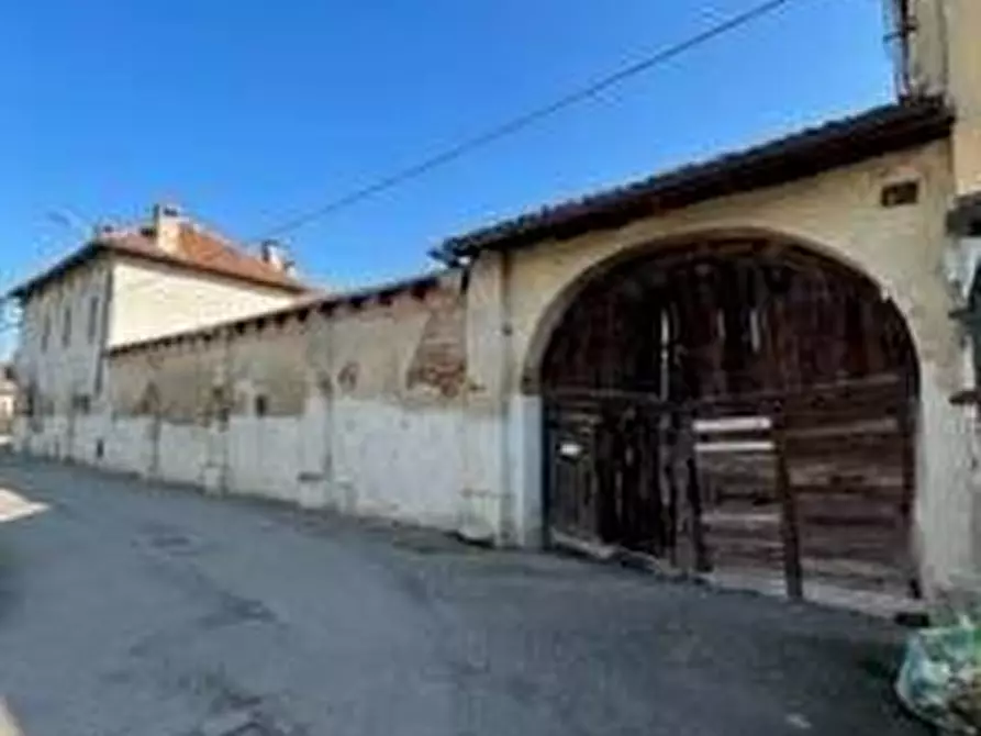 Immagine 2 di Villa in vendita  a Suardi