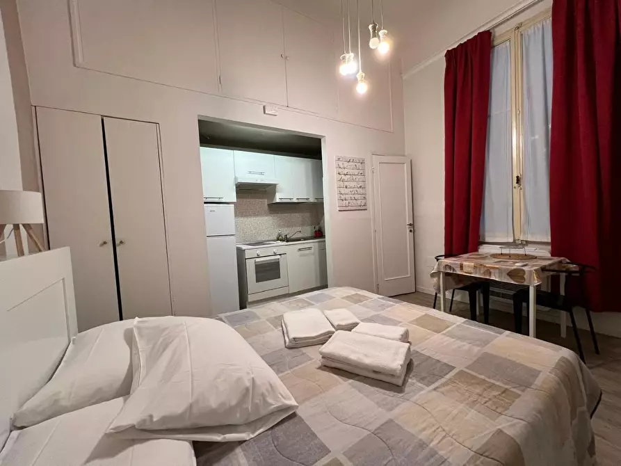 Immagine 6 di Appartamento in vendita  a Firenze